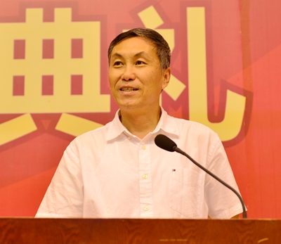 屈_2958 - 副本.JPG